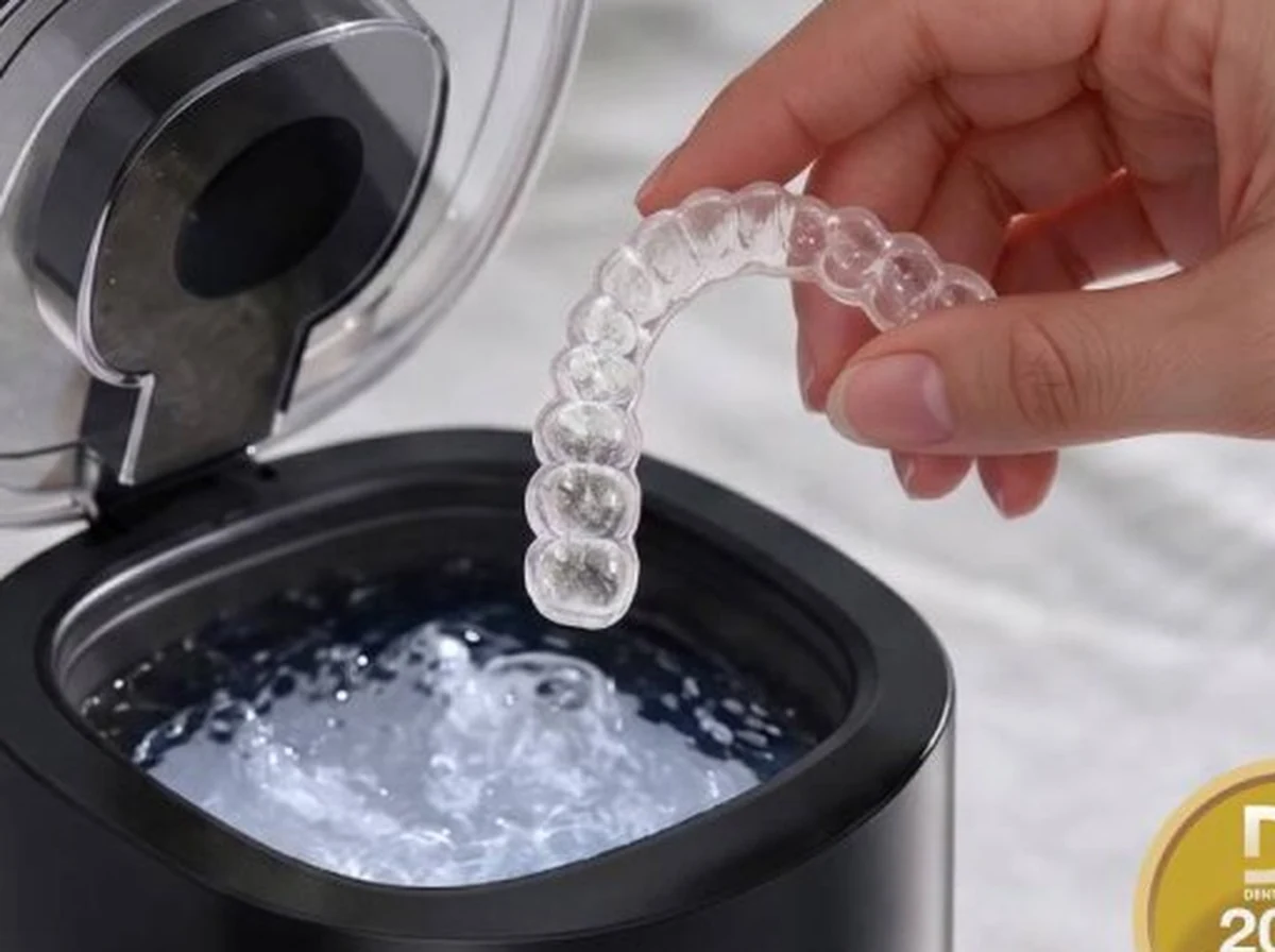 Pour Water into Polished Stainless Chamber